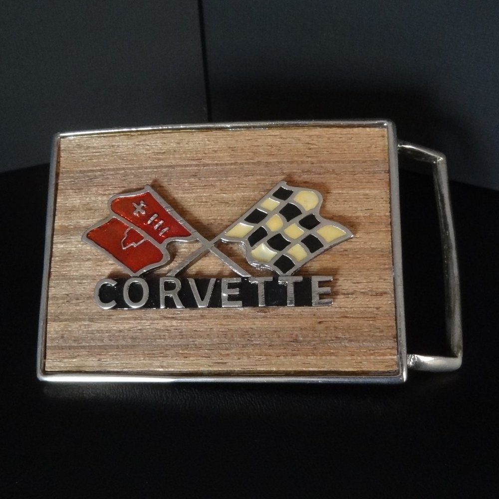CORVETTE ~ BELT BUCKLE ~ C3 Crossed Flags ~ Pewter & Teakwood ~RARE Vintage ~EUC